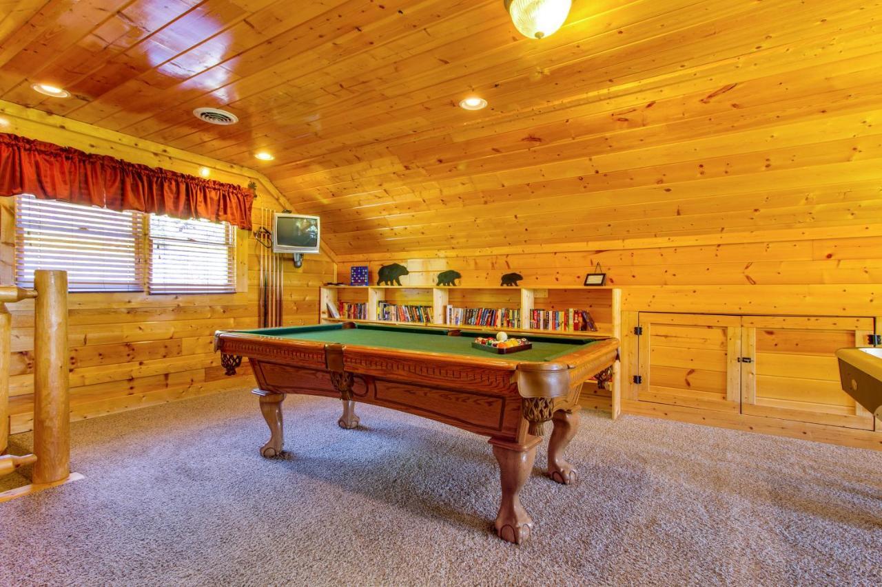 Cub Castle Villa Pigeon Forge Bagian luar foto