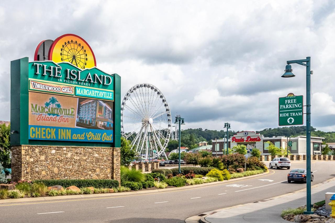 Cub Castle Villa Pigeon Forge Bagian luar foto
